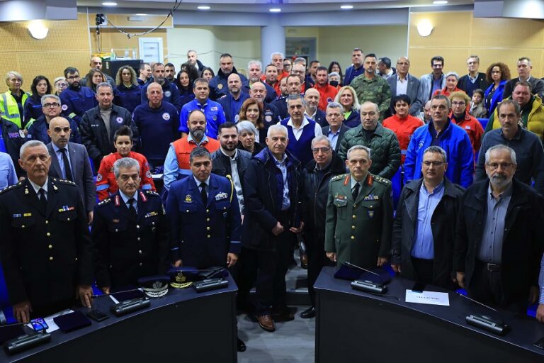 Δ. Κουρέτας: « Η πολιτεία να στηρίξει στην πράξη τους εθελοντές και όχι στα λόγια»