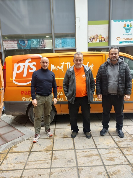 Προσφορά από την PFS Papageorgiou Food Service στο Κοινωνικό Παντοπωλείο Δήμου Λαρισαίων