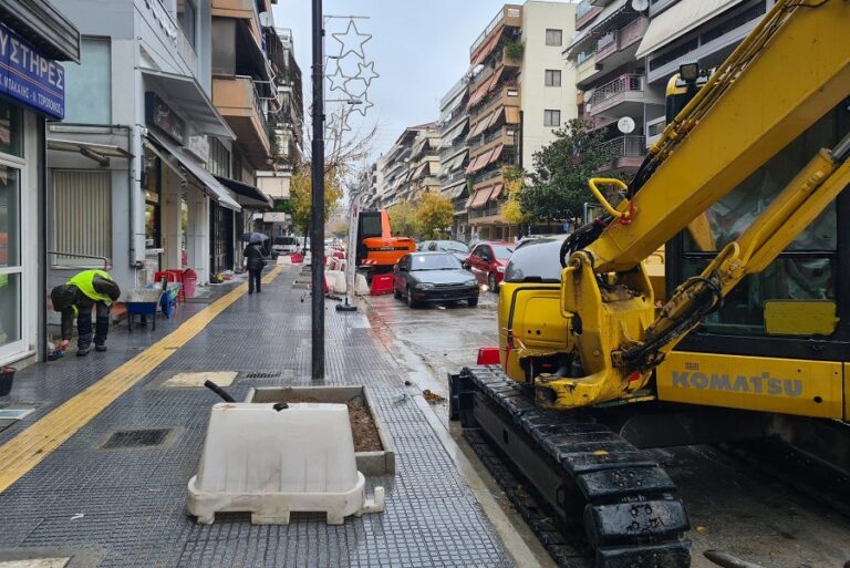 Σήμερα, Σάββατο, οι εργασίες ασφαλτόστρωσης στην οδό Ανθίμου Γαζή