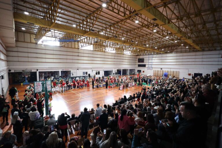 Πετυχημένη η πρώτη μεγάλη χριστουγεννιάτικη γιορτή των παιδικών και βρεφονηπιακών σταθμών του δήμου Τυρνάβου
