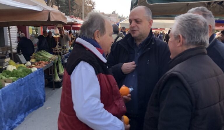 Χρ. Καπετάνος: Καταργείται η υποχρέωση των πωλητών λαϊκών αγορών να προσκομίζουν αποδεικτικό φορολογικής και ασφαλιστικής ενημερότητας