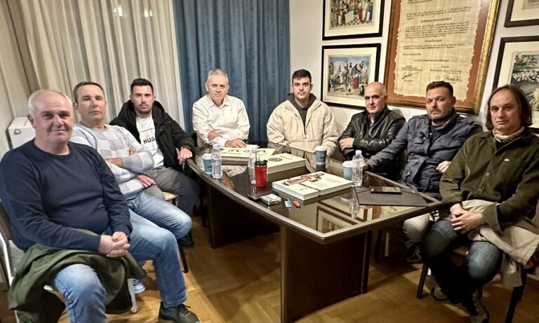 Μ. Χαρακόπουλος: Αποκατάσταση της αδικίας στους αμυγδαλοπαραγωγούς της Λάρισας – Γιατί de minimis μόνο στη Μαγνησία;