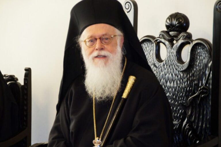 Αναστάσιος: Εκοιμήθη ο Αρχιεπίσκοπος Αλβανίας σε ηλικία 95 ετών