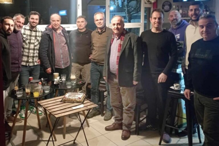 Εκοψε πίτα η ομάδα μπάσκετ του συλλόγου εκπαιδευτικών Π.Ε.