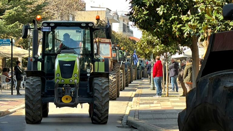 Πανεπαρχιακό αγροτικό συλλαλητήριο με τρακτέρ στην Ελασσόνα