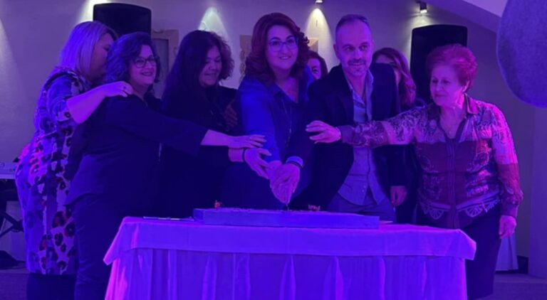 Φωτορεπορτάζ από την εκδήλωση κοπής πίτας του συλλόγου Γυναικών Βρυοτόπου