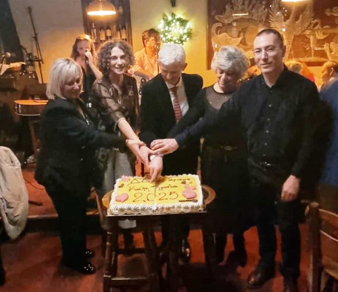 Σε κλίμα σύμπνοιας και συνεργασίας η καθιερωμένη Ετήσια Εκδήλωση Κοπής της Πίτας της Δ.Δ.Ε. Λάρισας