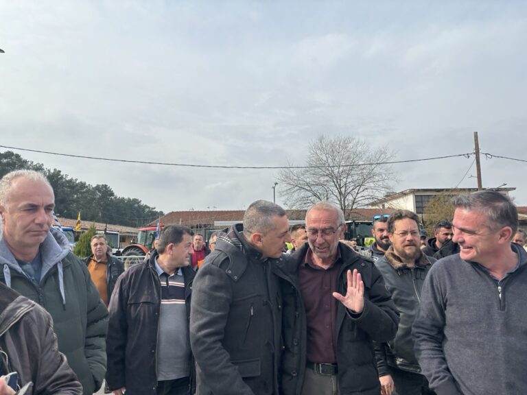 Η Περιφέρεια Θεσσαλίας στηρίζει τα αιτήματα των αγροτών