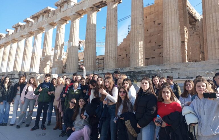 Εκπαιδευτική εκδρομή στην Αθήνα των μαθητών της γ’ τάξης του 1ου Γυμνασίου Τυρνάβου