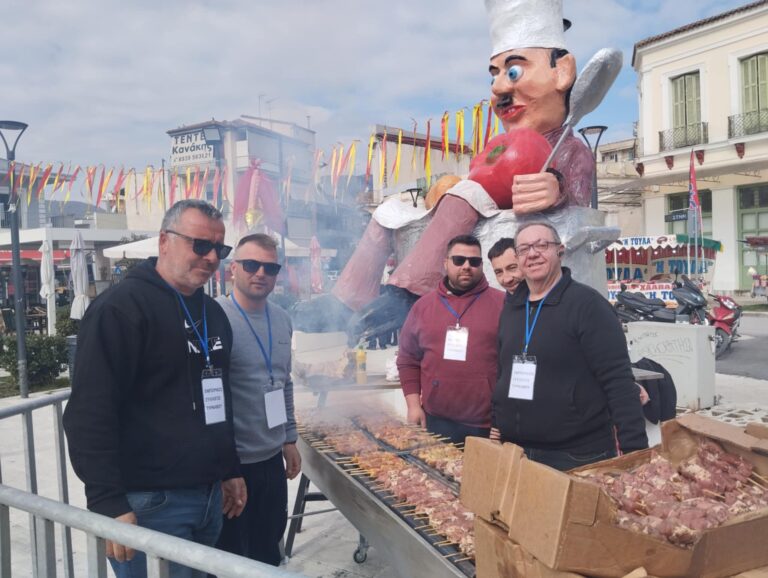 Σε ρυθμούς Τσικνοπέμπτης ο Τύρναβος (φωτορεπορτάζ)