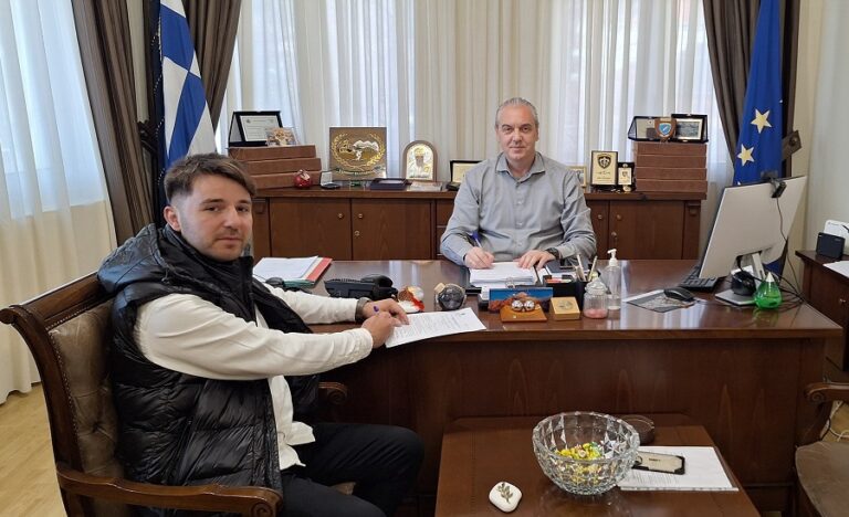 Δήμος Ελασσόνας: «Ανακατασκευή τοιχίου αντιστήριξης στο Γυμνάσιο – Λ.Τ. Τσαριτσάνης»