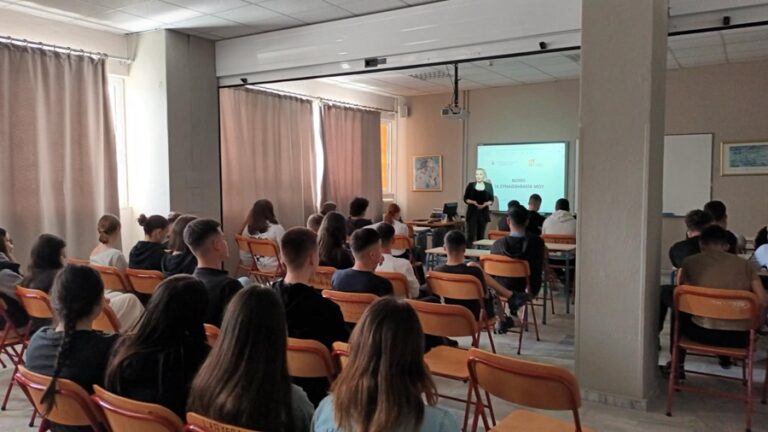 Το 12ο ΓΕΛ Λάρισας ενημερώνεται για την διαχείριση των συναισθημάτων