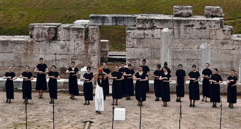 Γιόρτασαν την Παγκόσμια Ημέρα Θεάτρου οι μαθητές του Μουσικού Σχολείου Λάρισας