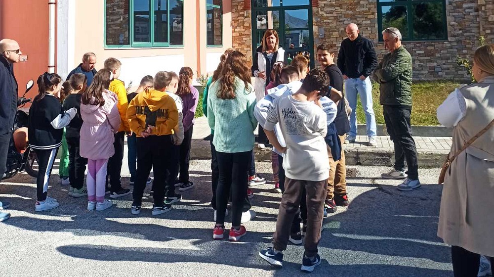 Στον Οινοποιητικό Συνεταιρισμός Τυρνάβου το δημοτικό σχολείο Δένδρων – Πλατανουλίων