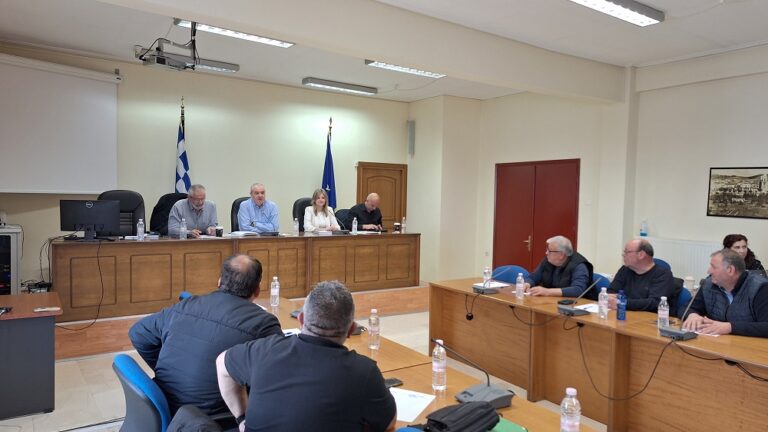 Αναβαθμίζονται αθλητικές εγκαταστάσεις σε χωριά του δήμου Ελασσόνας