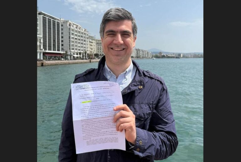 Ο πρωθυπουργός των παρακολουθήσεων και της “Αλήθειας”