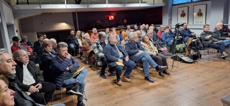 Λάρισα: Παρουσιάστηκε το βιβλίο «ΟΥΚΡΑΝΙΑ: Πόλεμος για την παγκόσμια ηγεμονία