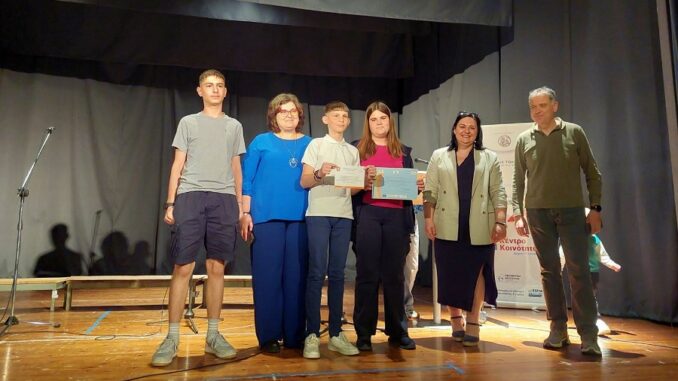 AmpelonasMonaxikotitaApomonosiGymnasioSymmetoxi5