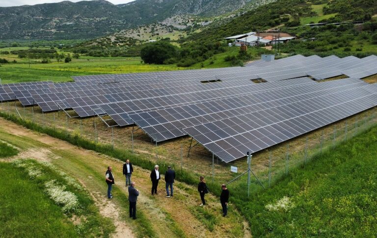 Σε λειτουργία το πρώτο φωτοβολταϊκό πάρκο ισχύος 1 MW της ΔΕΥΑ Ελασσόνας