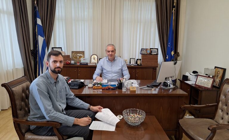Δήμος Ελασσόνας: «Συντήρηση εσωτερικής οδοποιίας στην κοινότητα Δομενίκου»