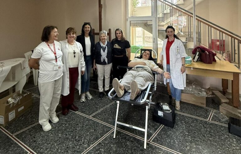 Με επιτυχία η εθελοντική αιμοδοσία της Τράπεζας Αίματος Τυρνάβου του Κ.Α.Π.Η Τυρνάβου