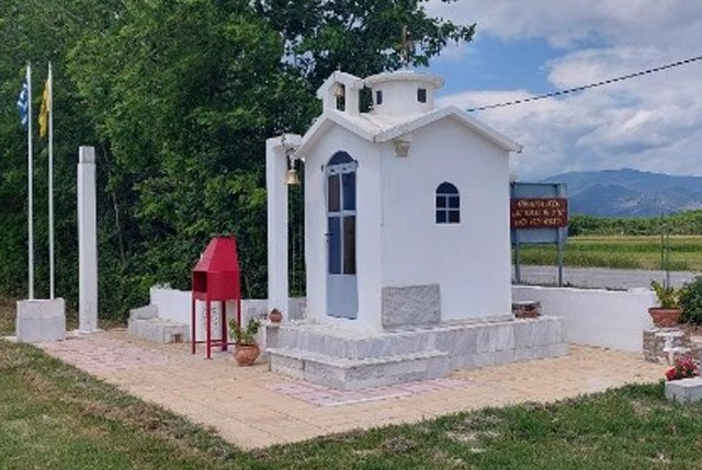 Πανηγυρικός εσπερινός στο παρεκκλήσι της Ανάστασης στον Αμπελώνα