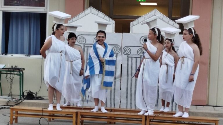 Γιορτή Λήξης και Αποφοίτησης στο Δημοτικό Σχολείο Δαμασίου