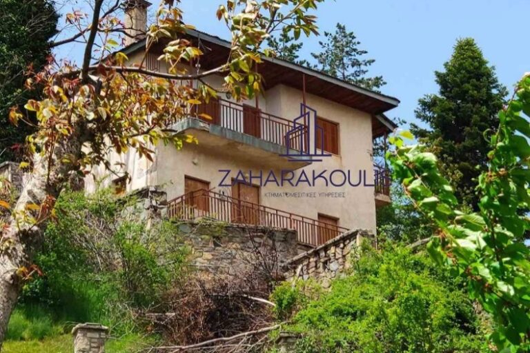 Πωλείται παραδοσιακή επιπλωμένη μονοκατοικία στη Σαμαρίνα Γρεβενών