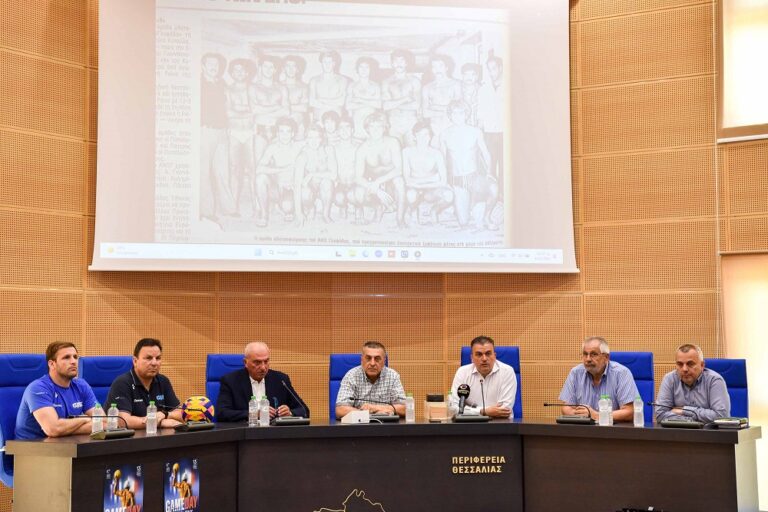 Η Περιφέρεια Θεσσαλίας βράβευσε την Εθνική Ομάδα Πόλο Ανδρών στη Λάρισα