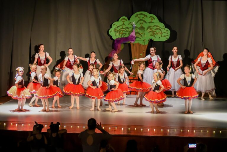 Μια παράσταση γεμάτη φαντασία & συναίσθημα!