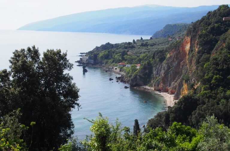 45 χιλιόμετρα, 45 βήματα, 45 ημέρες – Ένας καλοκαιρινός οδηγός για τους επισκέπτες του Δήμου Αγιάς