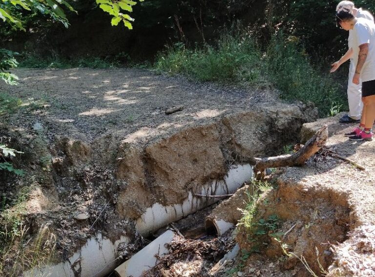 Περιήγηση της Λαϊκής Συσπείρωσης Τεμπών, στους αγροτικούς δρόμους των Αμπελακίων