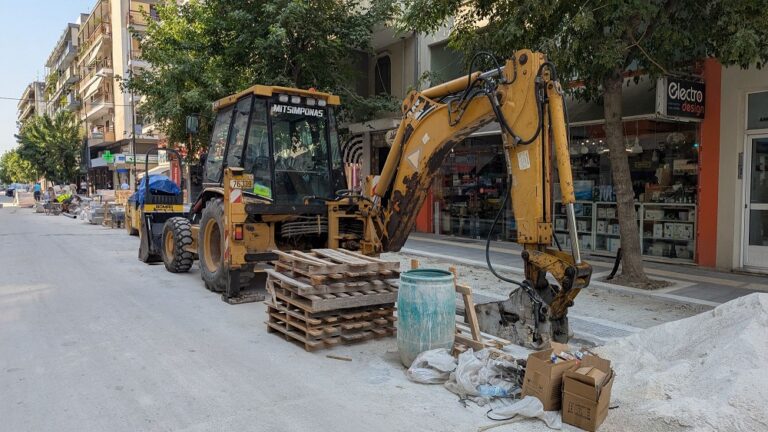 Δήμος Λαρισαίων: Εργασίες σε νέο τμήμα της οδού Ηπείρου