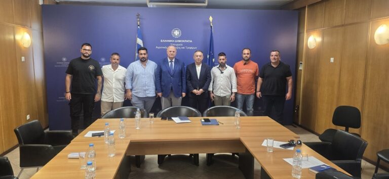 Στο ΥΠΑΑΤ για τριφύλλι, ευλογιά και αποζημιώσεις του DANIEL και Μέτρου 23 αγρότες του πρώην δήμου Πλατυκάμπου