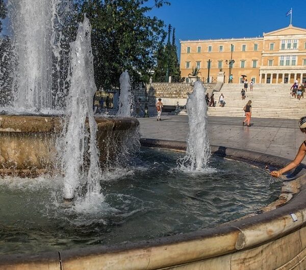 Καύσωνες τέλος! Τον Αύγουστο επιστρέφει το Μεσογειακό καλοκαίρι