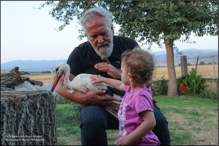 Περίπατος στην «πρωτεύουσα των πελαργών»