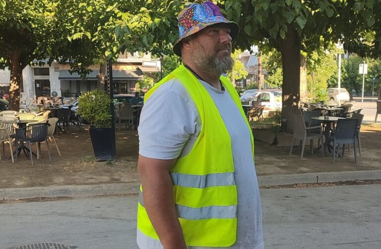 Ξεδιψούν τα πάρκα του Αμπελώνα