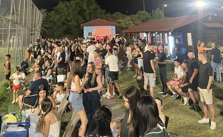Πάθος, θέαμα και πολλά γκολ στους προημιτελικούς του τουρνουά ποδοσφαίρου 5Χ5 στον Τύρναβο