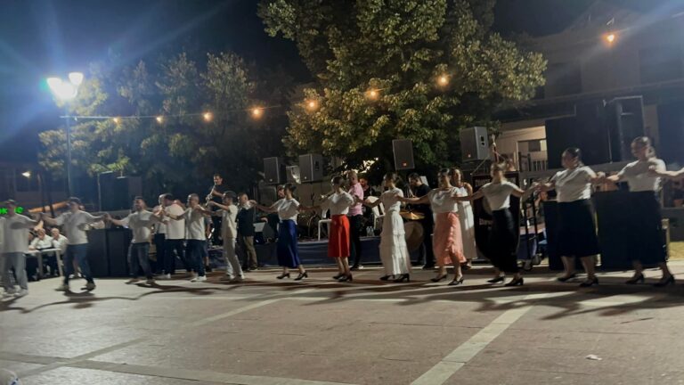 Με επιτυχία πραγματοποιήθηκε η εκδήλωση “Όλοι Μαζί Μπορούμε” στο Βαρόσι Ελασσόνας