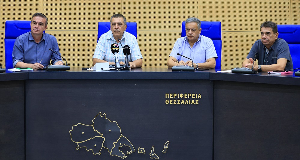 Κατασχέθηκαν 1.000 λίτρα παράνομου φορτίου φυτοφαρμάκων