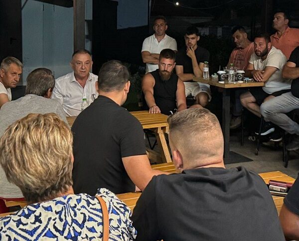 Στο Ελευθέριο με γεωργούς και κτηνοτρόφους ο Χρήστος Κέλλας