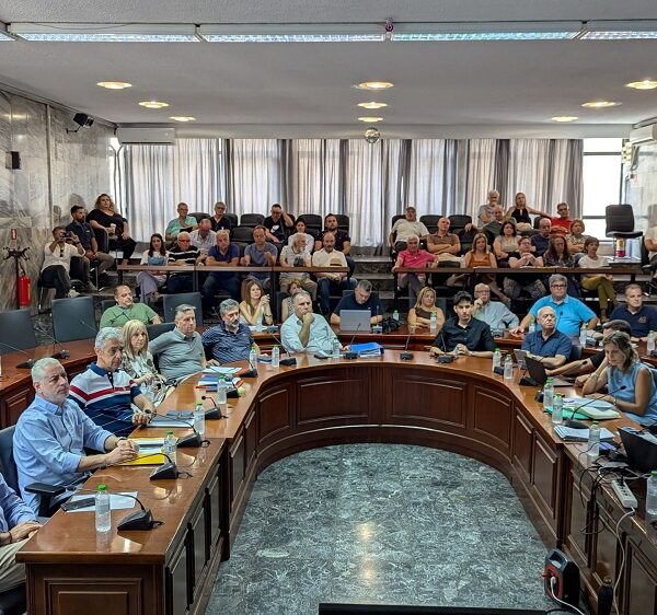 Παρουσιάστηκαν τα εναλλακτικά σενάρια χωρικής ανάπτυξης του 1ου σταδίου εκπόνησης της Μελέτης του ΤΠΣ δήμου Λαρισαίων