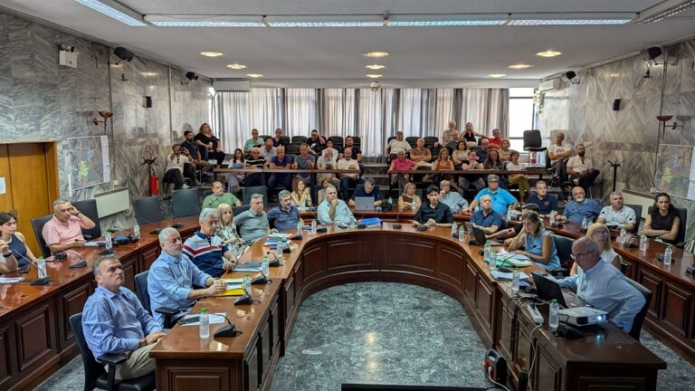 Παρουσιάστηκαν τα εναλλακτικά σενάρια χωρικής ανάπτυξης του 1ου σταδίου εκπόνησης της Μελέτης του ΤΠΣ δήμου Λαρισαίων