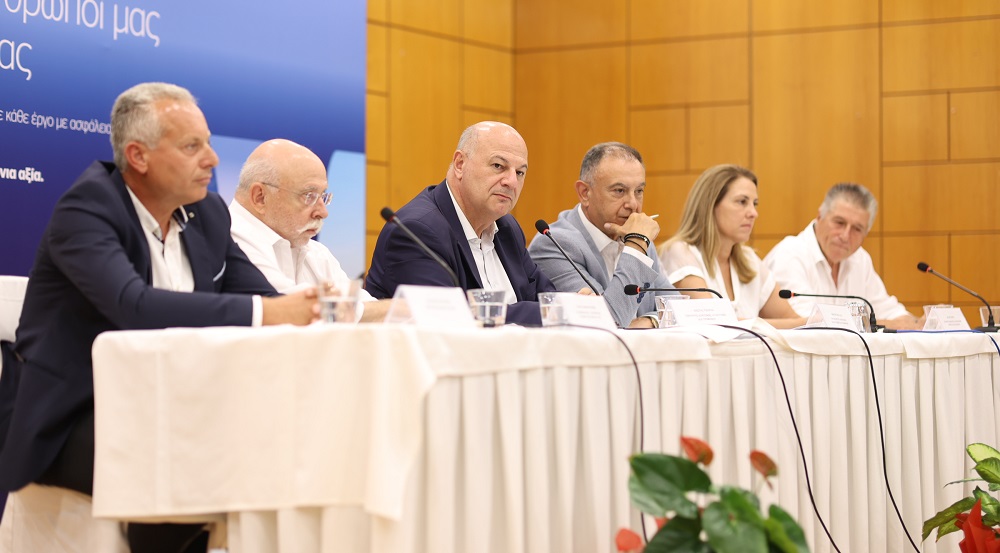 Υπεγράφησαν οι συμβάσεις για δύο μεγάλα αρδευτικά έργα σε Καρδίτσα και Φάρσαλα