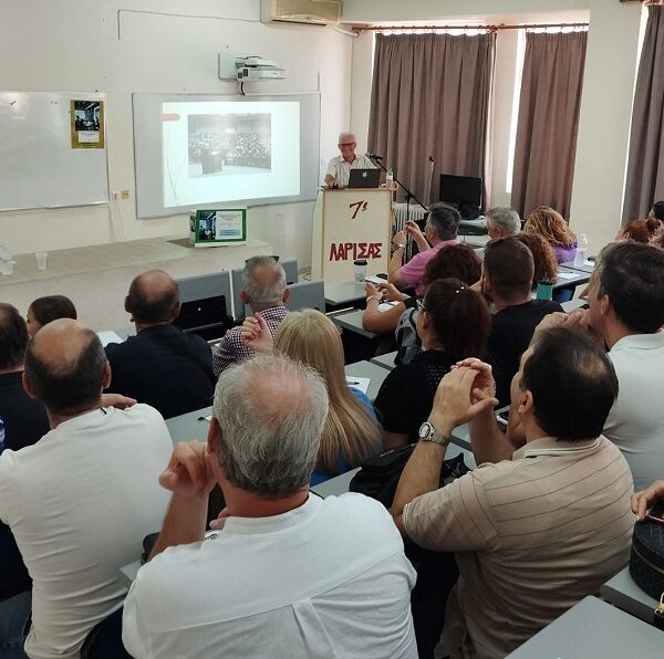 Πετυχημένη η ημερίδα Μαθηματικών στη Λάρισα