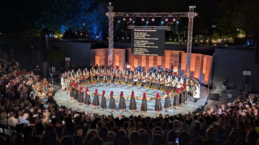 Ξεκινούν σήμερα Δευτέρα τα μαθήματα στο Λύκειον των Ελληνίδων Λάρισας