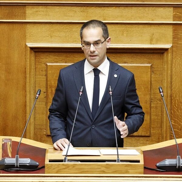 Γ. Ρούντας, Η Νέα Δημοκρατία οικοδομεί μια τυραννία εικονικής πλειοψηφίας και εκλόγιμης μοναρχίας