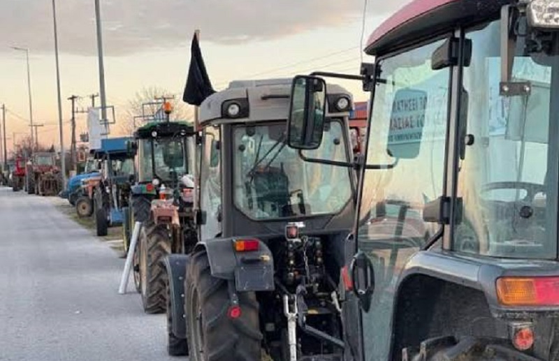 Στο πλευρό των αγωνιζόμενων αγροτών η δημοτική αρχή του δήμου Τυρνάβου