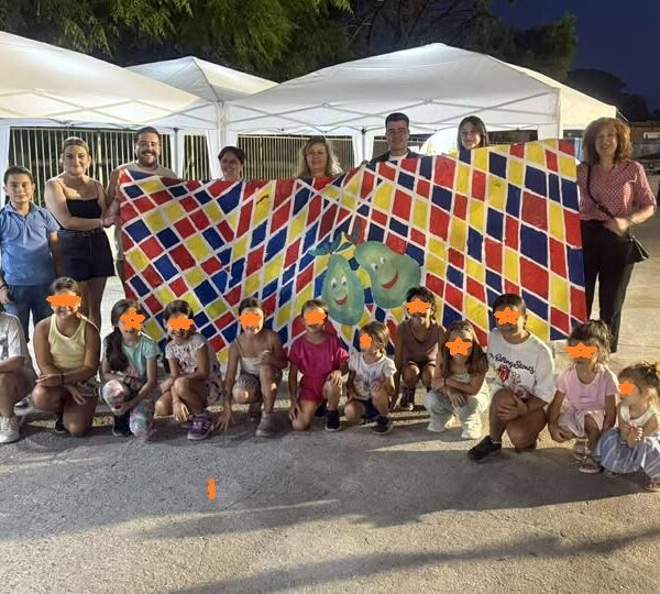 Πετυχημένη δράση των βιβλιοθηκών δήμου Τυρνάβου στη Γιορτή Αχλαδιού στα Πλατανούλια