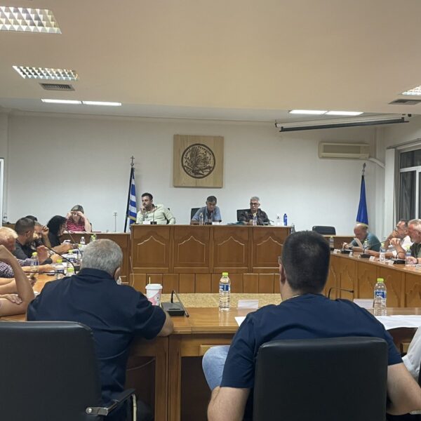 Ομόφωνο ψήφισμα του Δημοτικού Συμβουλίου Τυρνάβου υπέρ του εμβολιασμού κατά της ευλογιάς
